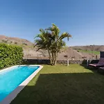 In Maspalomas With Heated Pool & Golf Views Villa