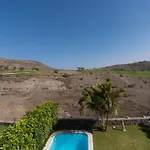 In Maspalomas With Heated Pool & Golf Views San Bartolome de Tirajana (Gran Canaria)